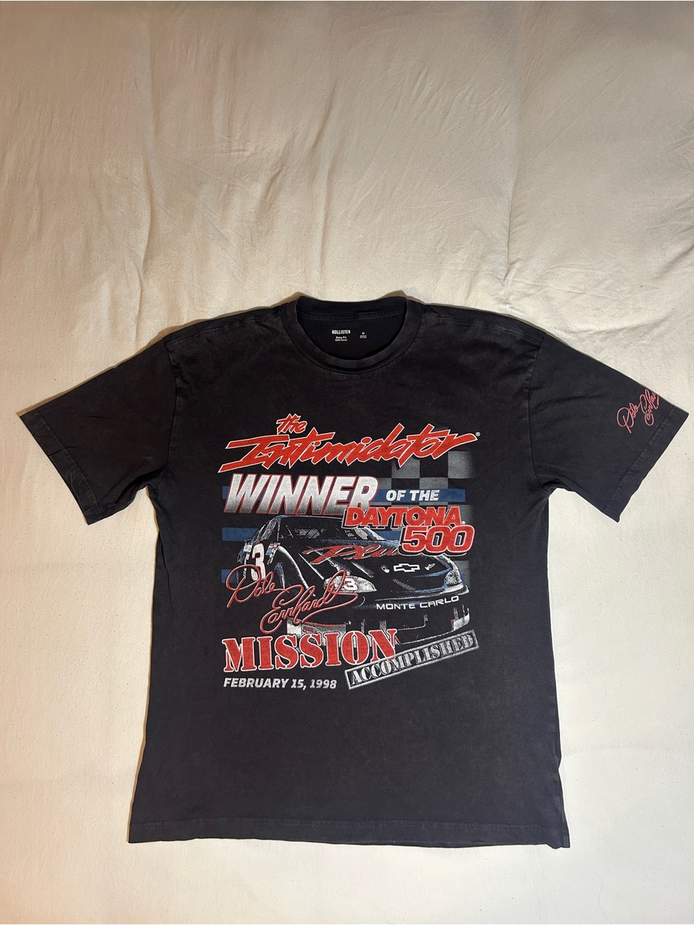 Hollister Co. NASCAR 'WINNER OF THE DAYTONA 500' tee